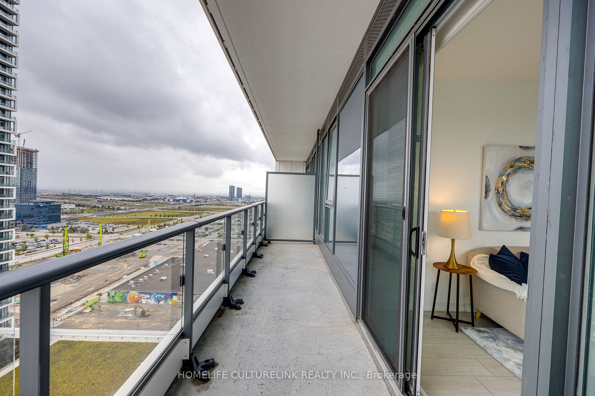 898 Portage Parkway, #2303