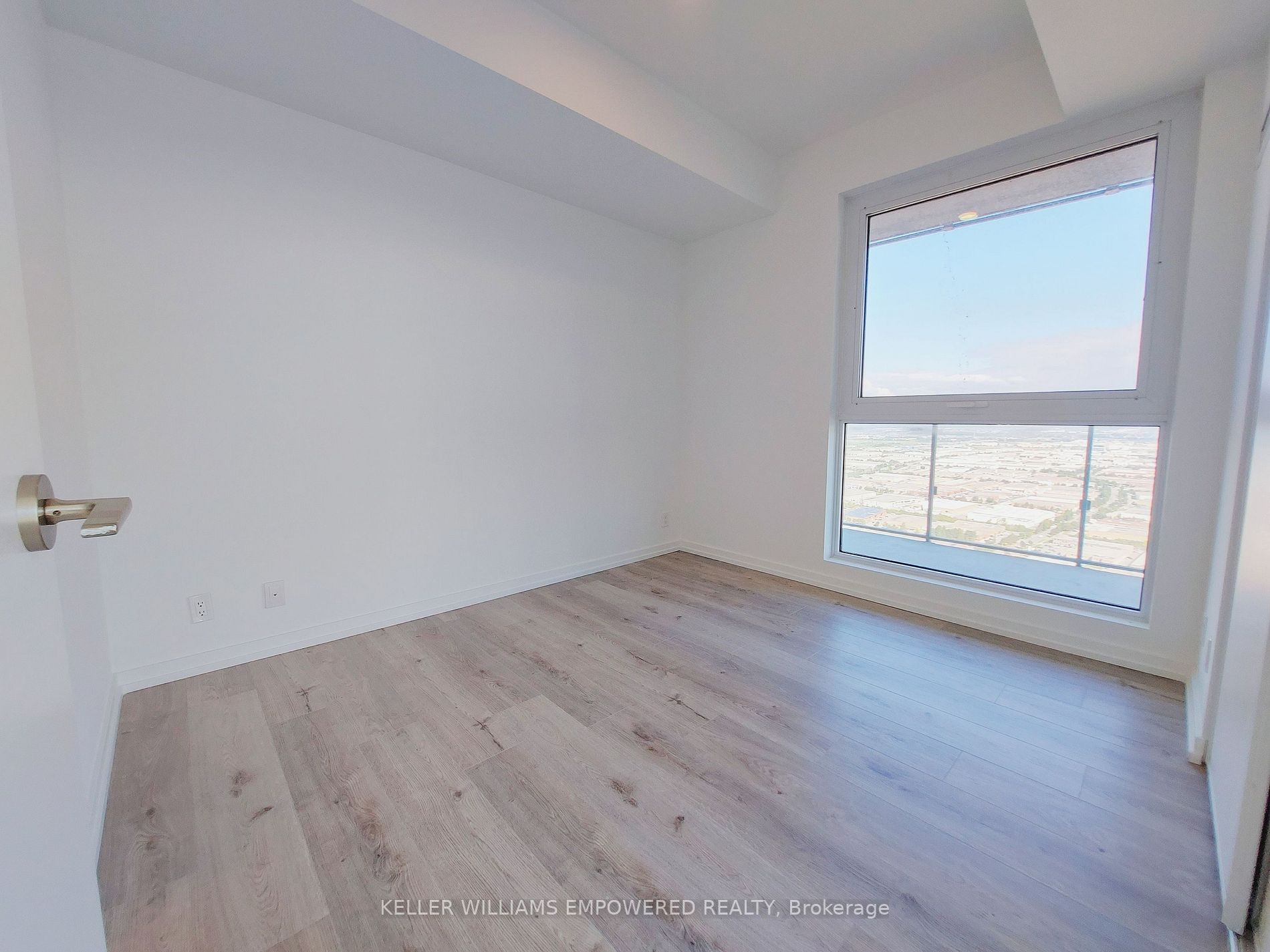 7890 Jane St, #5109