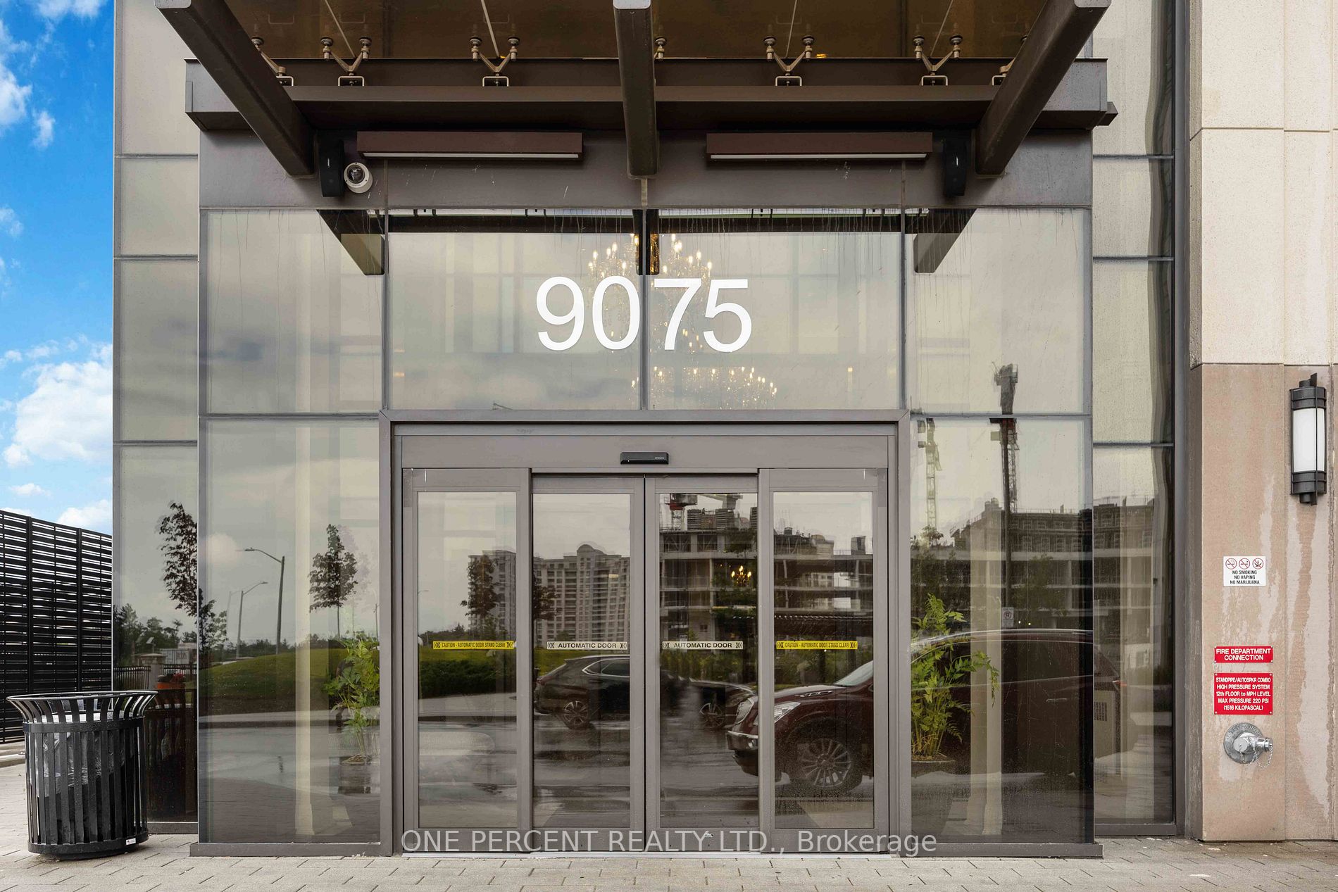 9075 Jane Street, #201