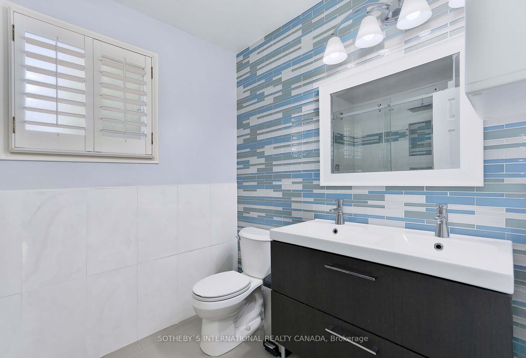 38 San Marko Place