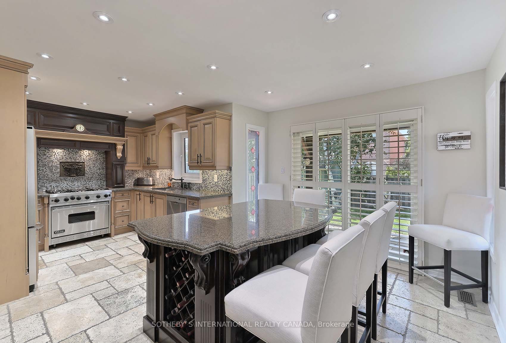 38 San Marko Place