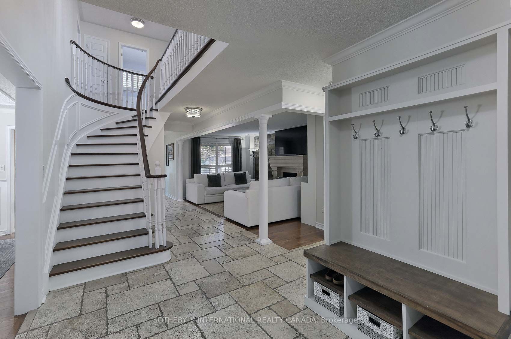 38 San Marko Place