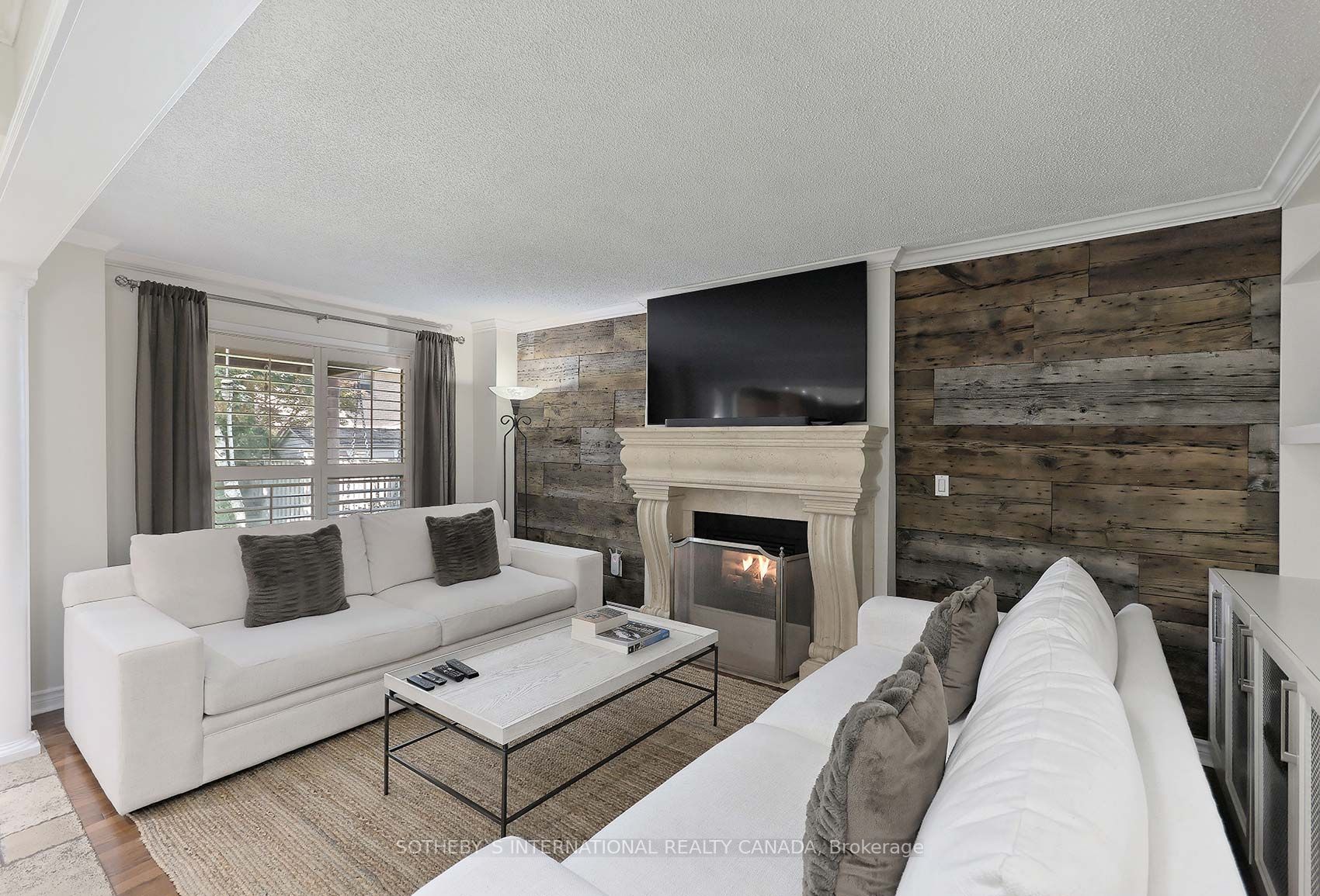 38 San Marko Place
