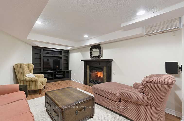 38 San Marko Place