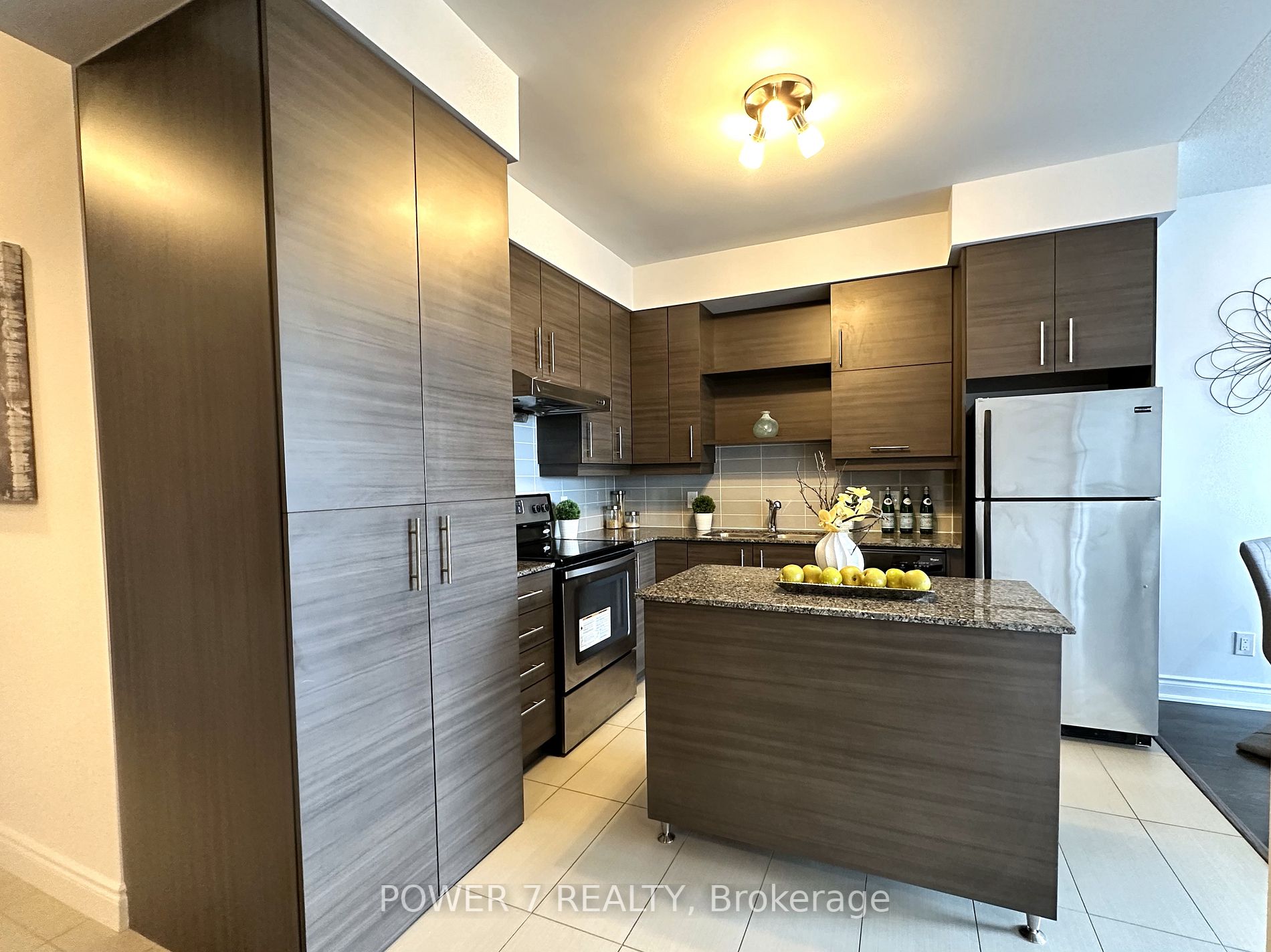 277 South Park Rd, #801