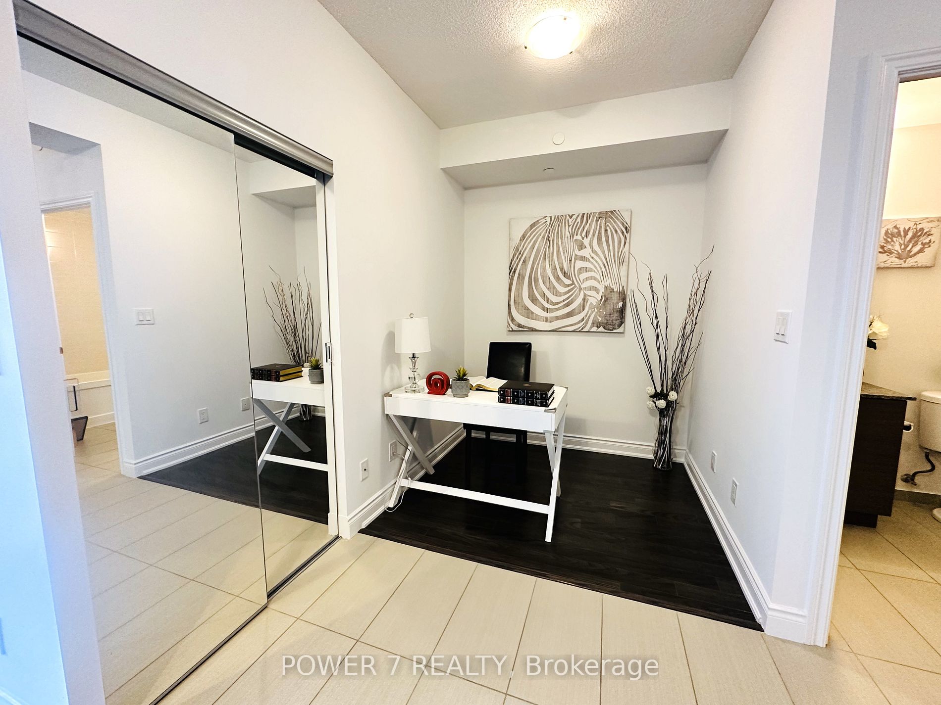 277 South Park Rd, #801