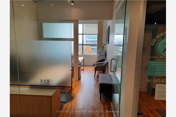 7181 Yonge St, Markham