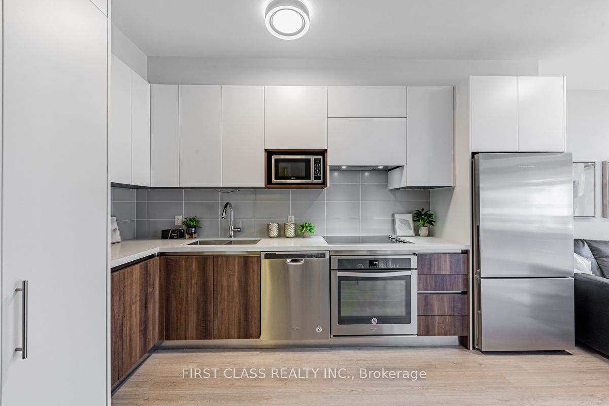 15 Water Walk Dr, #337