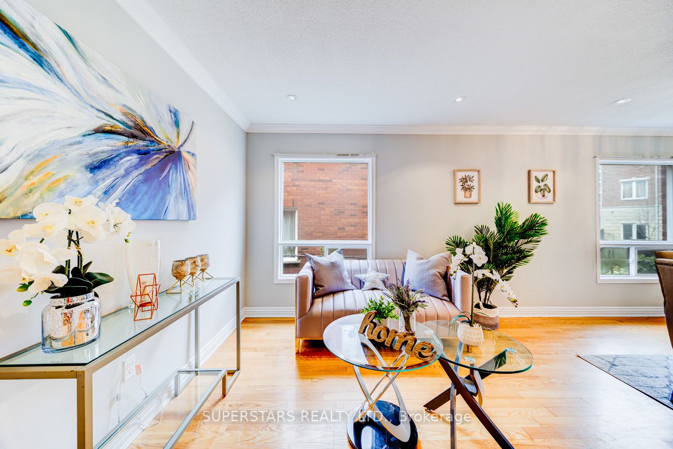 51 Manston Cres