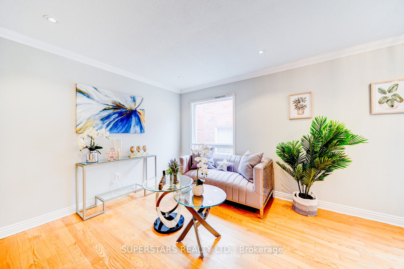 51 Manston Cres