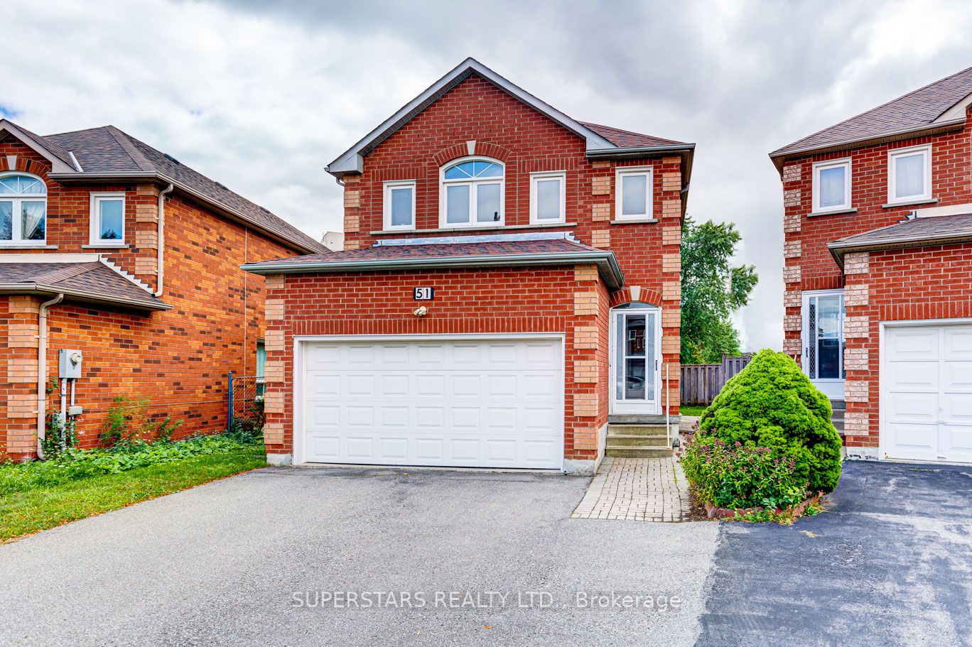 51 Manston Cres