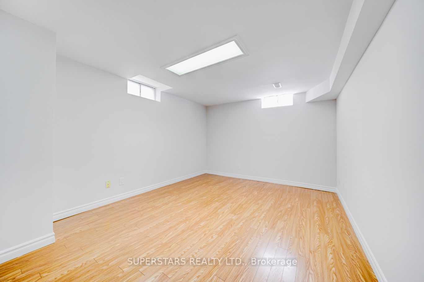 51 Manston Cres