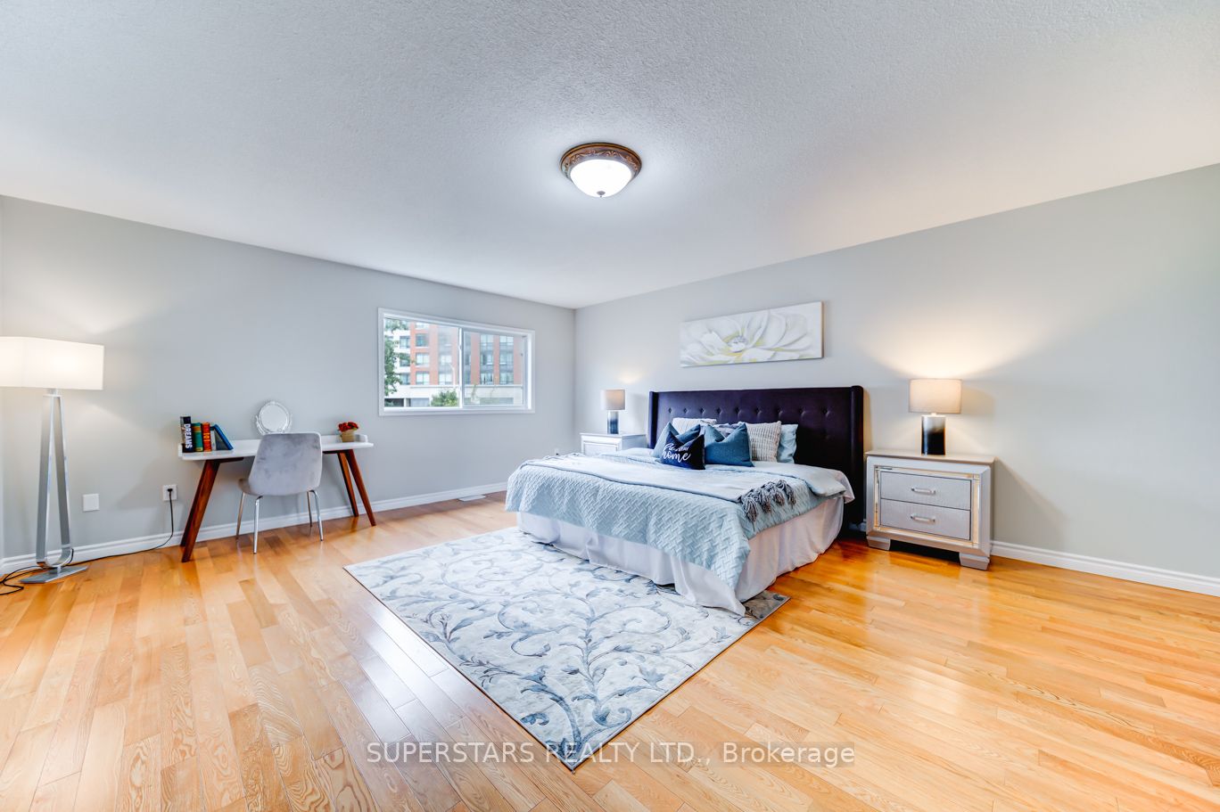 51 Manston Cres