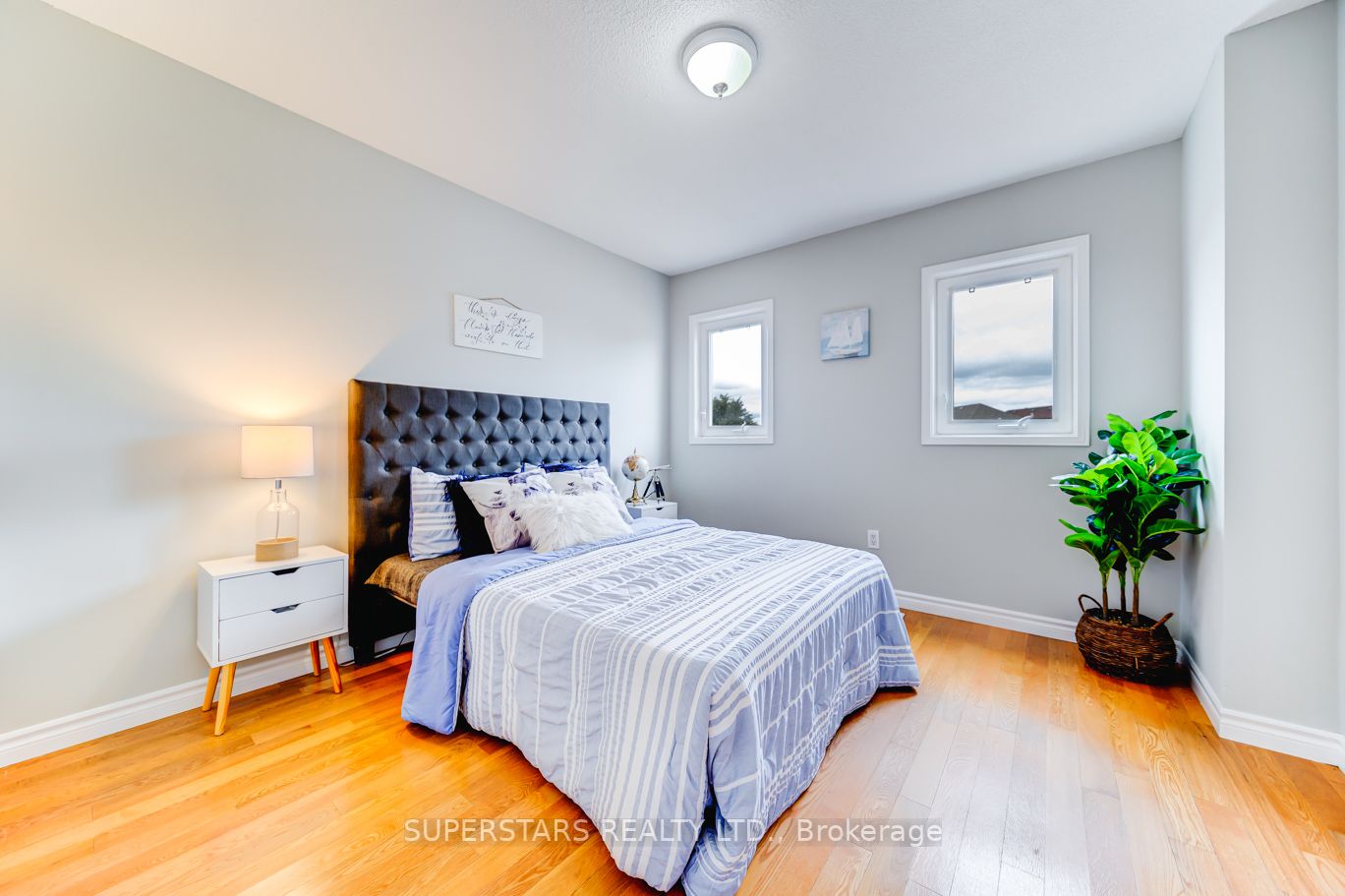 51 Manston Cres
