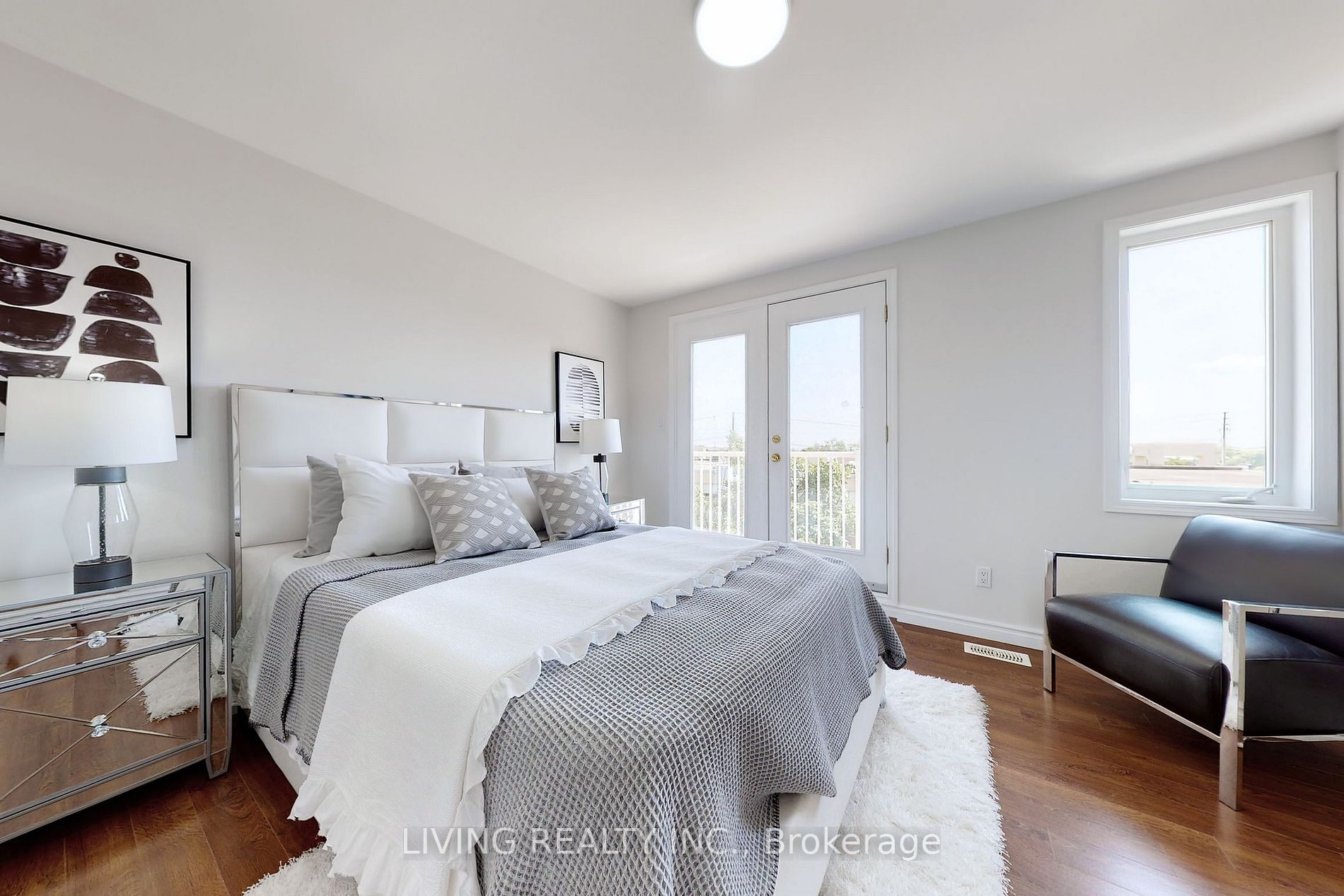21 Elgin Mills Rd W, ##7