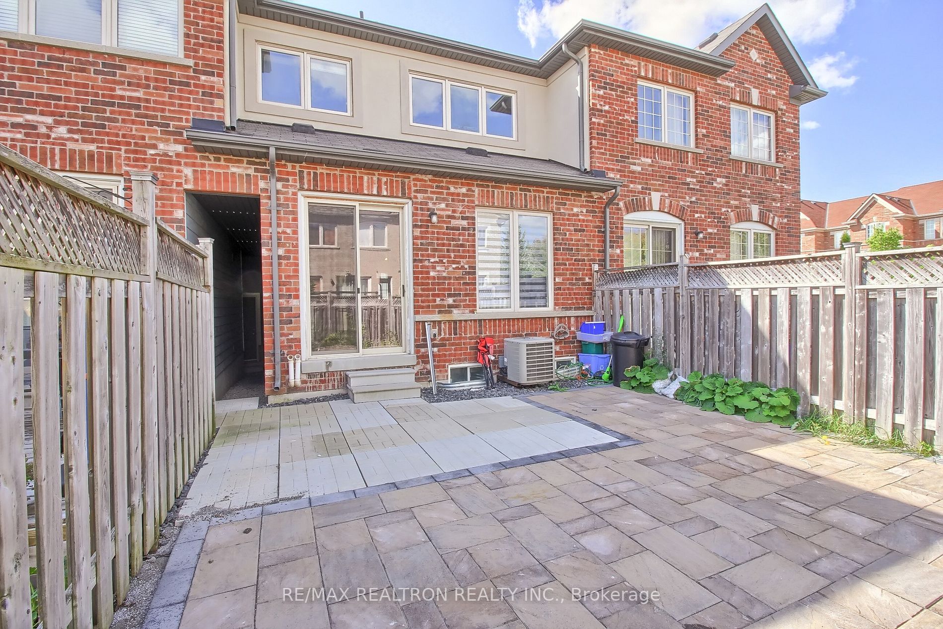 17 Rogers Trail