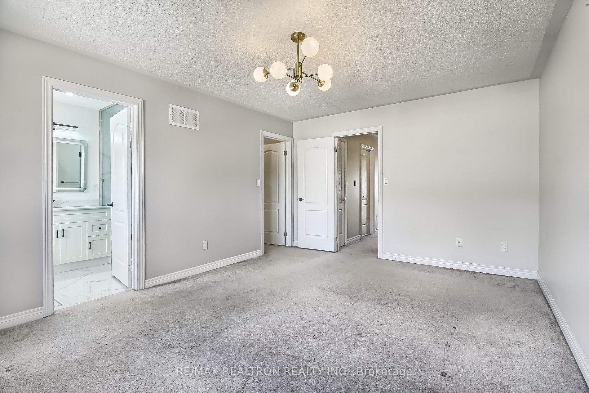 17 Rogers Trail