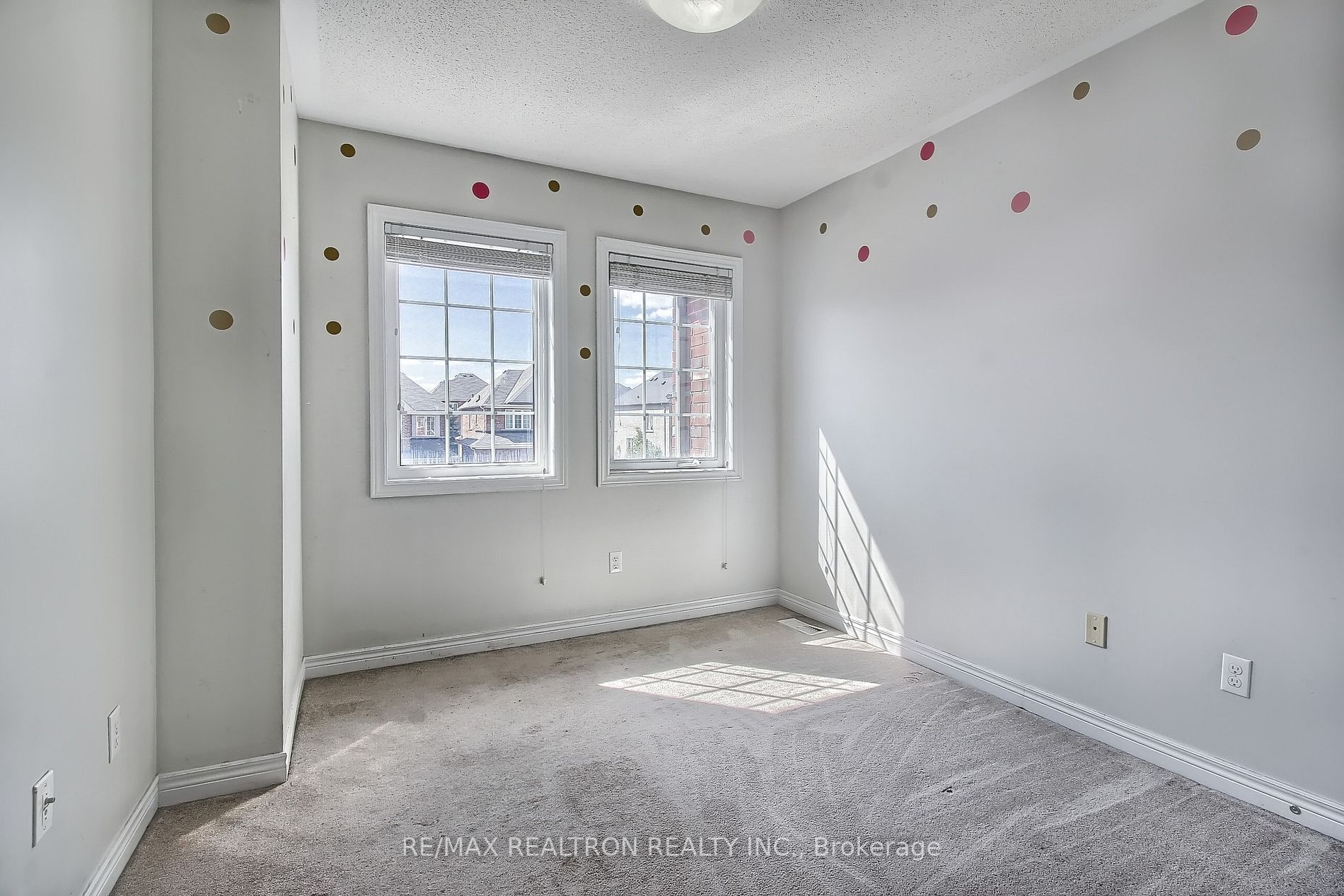 17 Rogers Trail