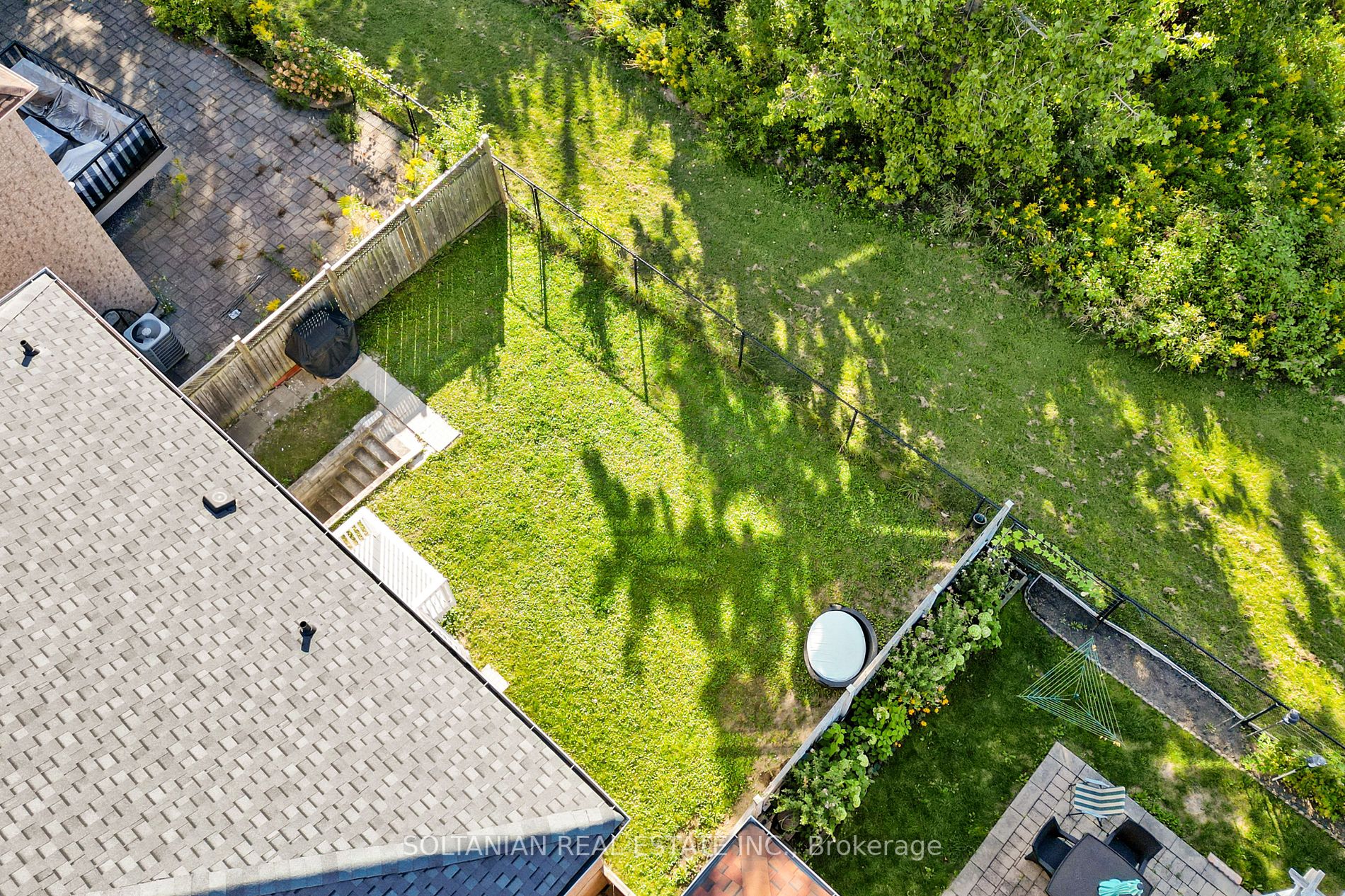 46 Rondeen Rd