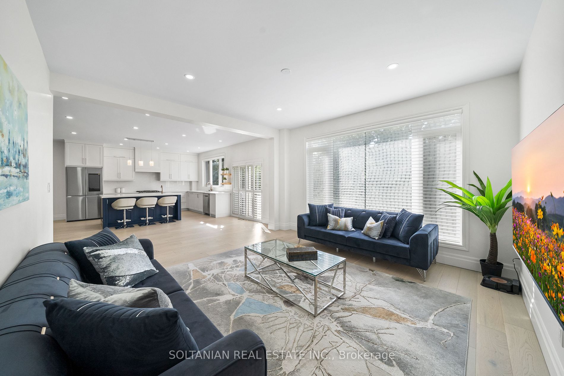 46 Rondeen Rd