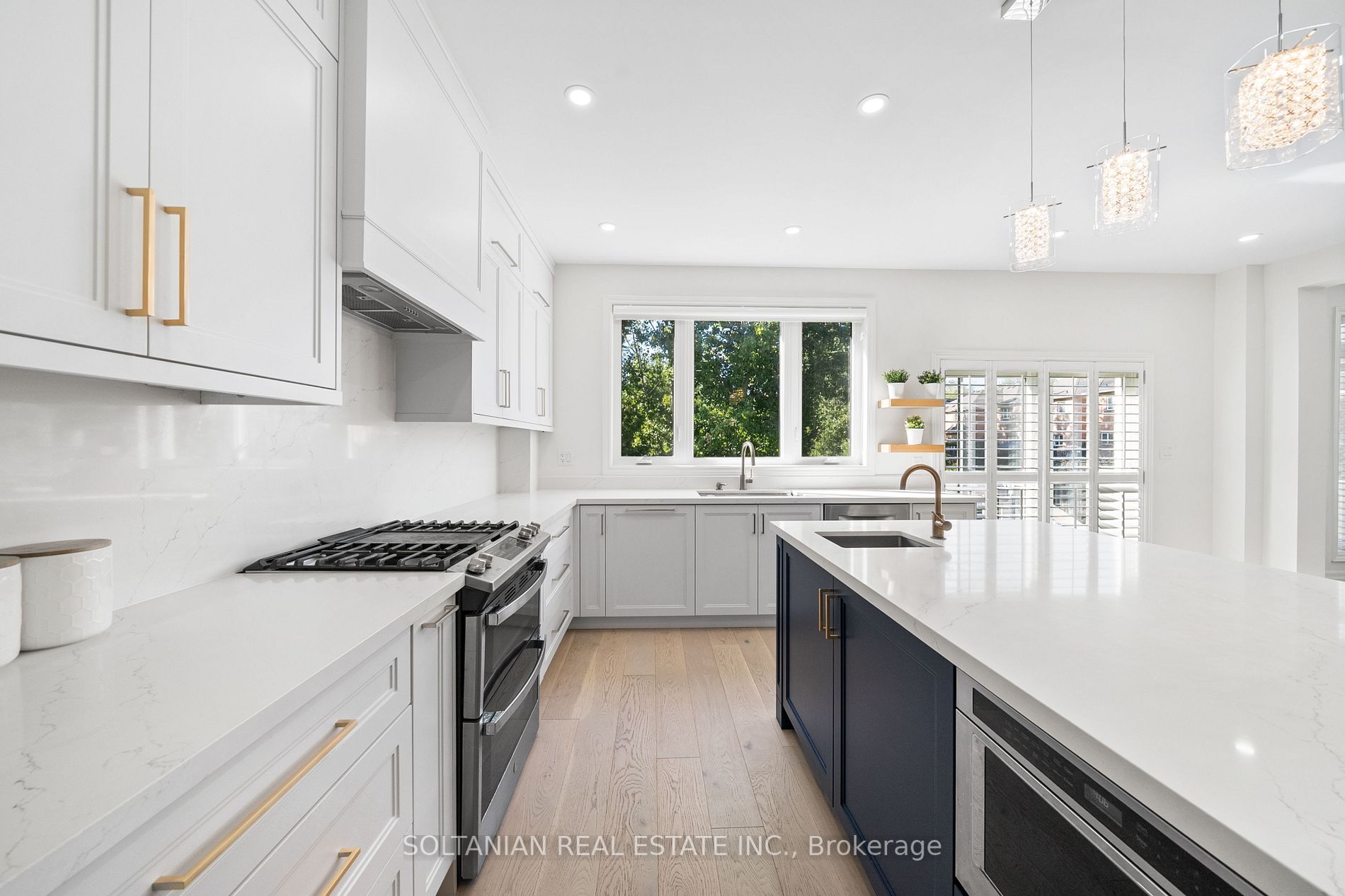 46 Rondeen Rd