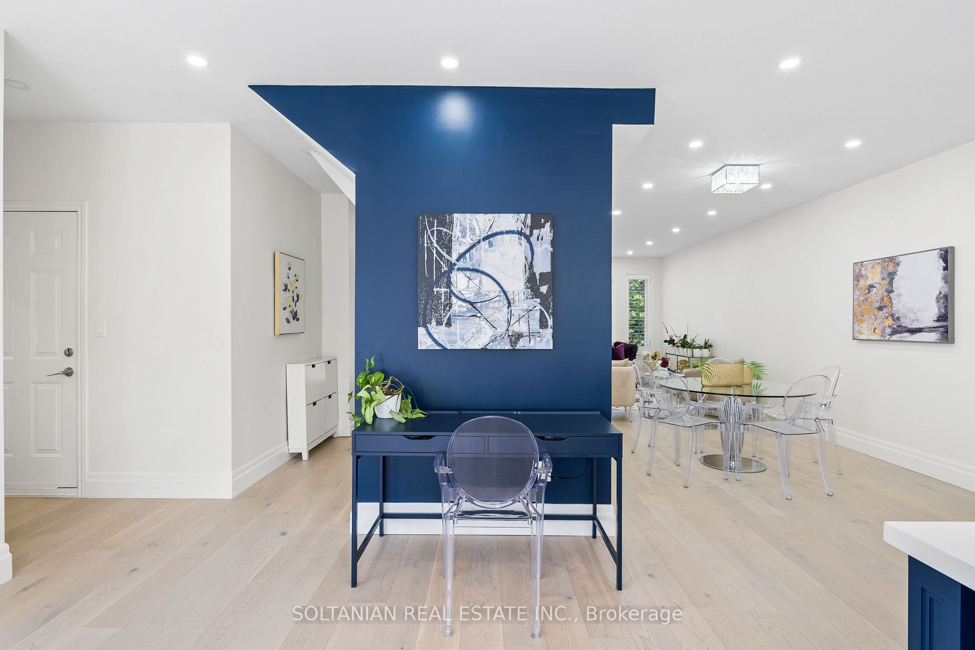 46 Rondeen Rd
