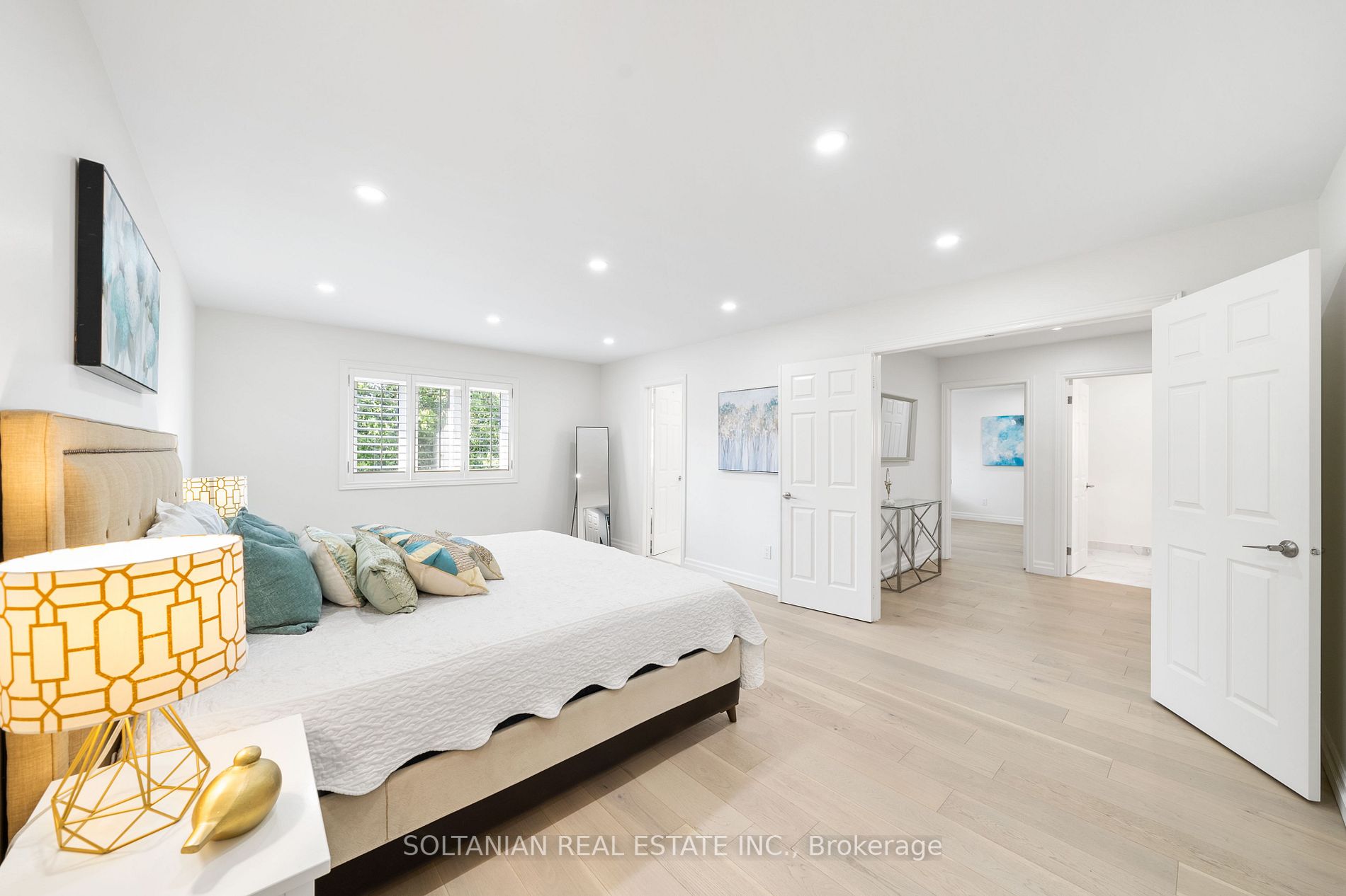 46 Rondeen Rd