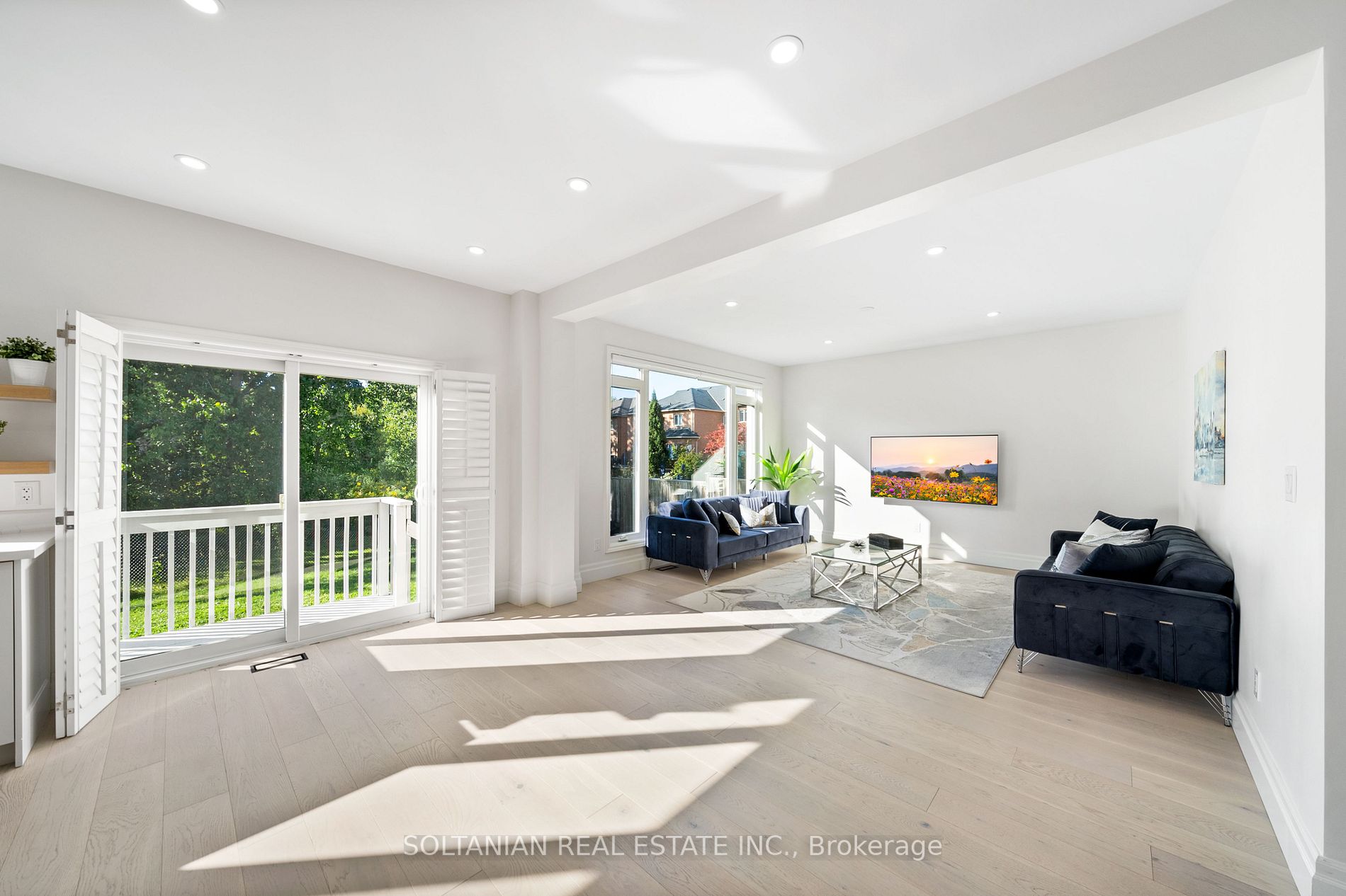 46 Rondeen Rd