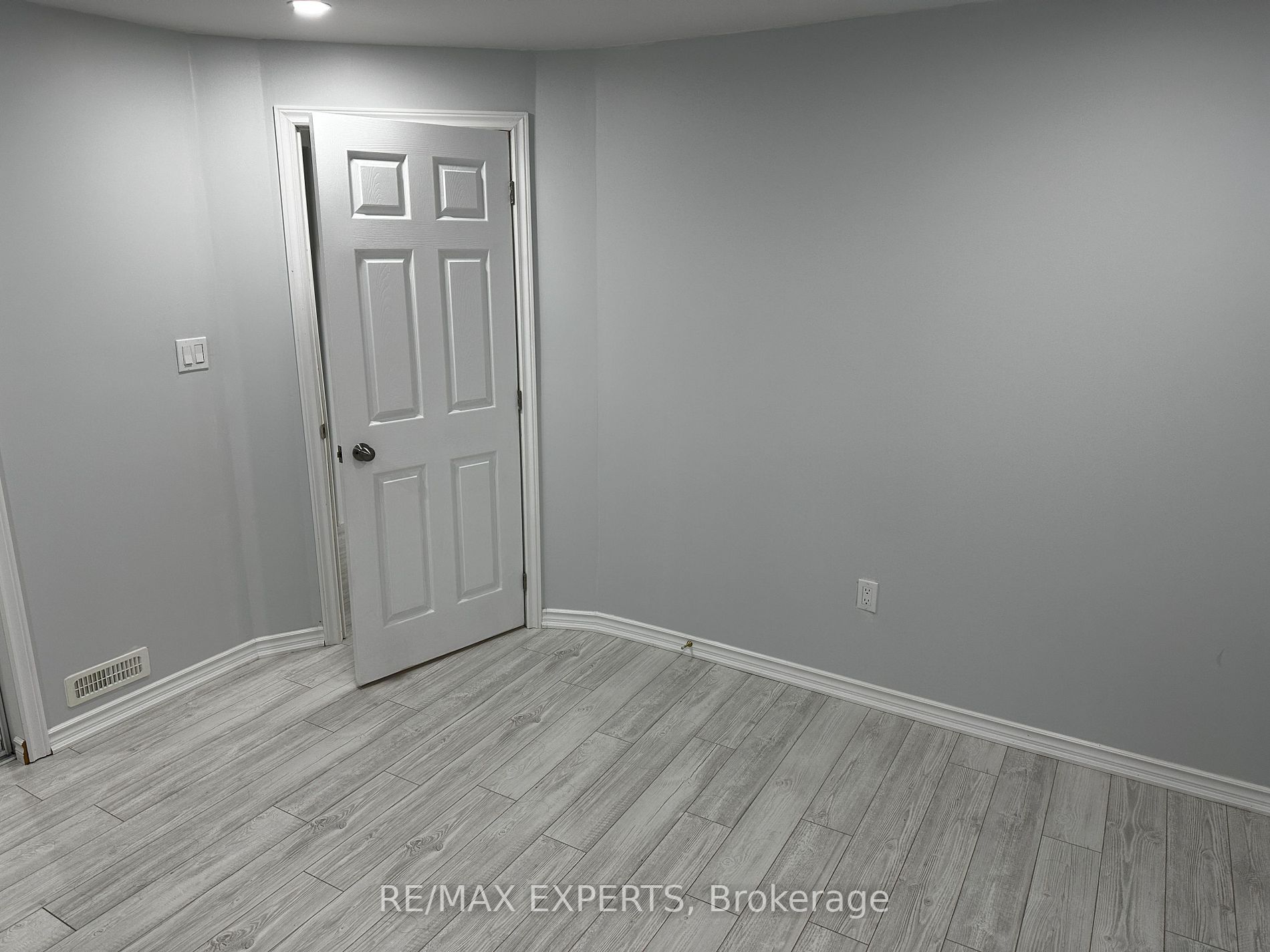 40 Warman St, #Bsmt
