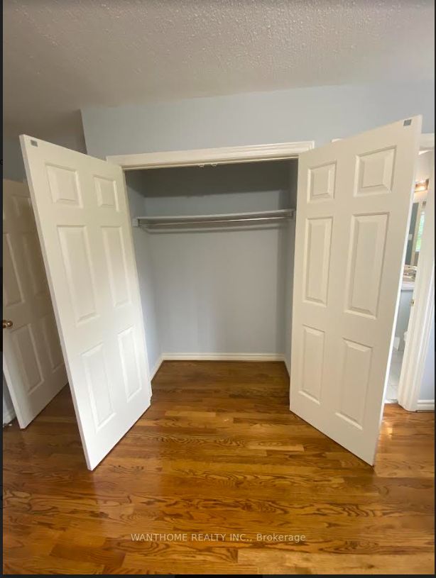 37 Compton Crescent, #Room A