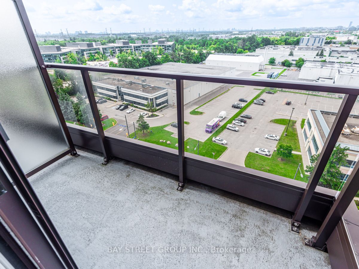 99 South Town Centre Blvd, #Ph1216