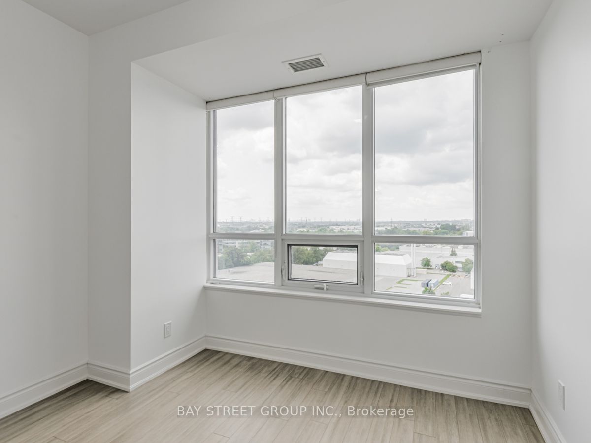 99 South Town Centre Blvd, #Ph1216