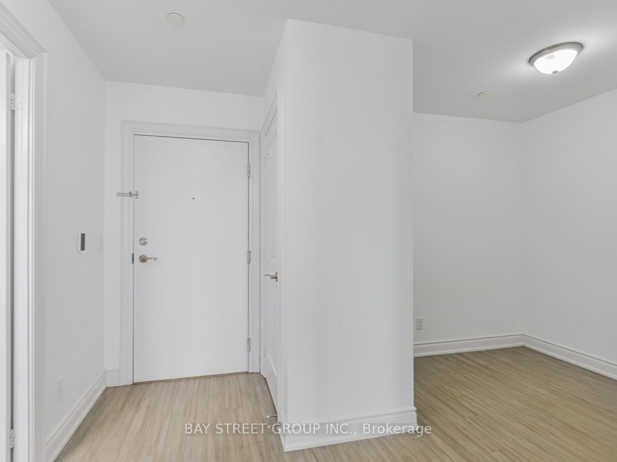 99 South Town Centre Blvd, #Ph1216