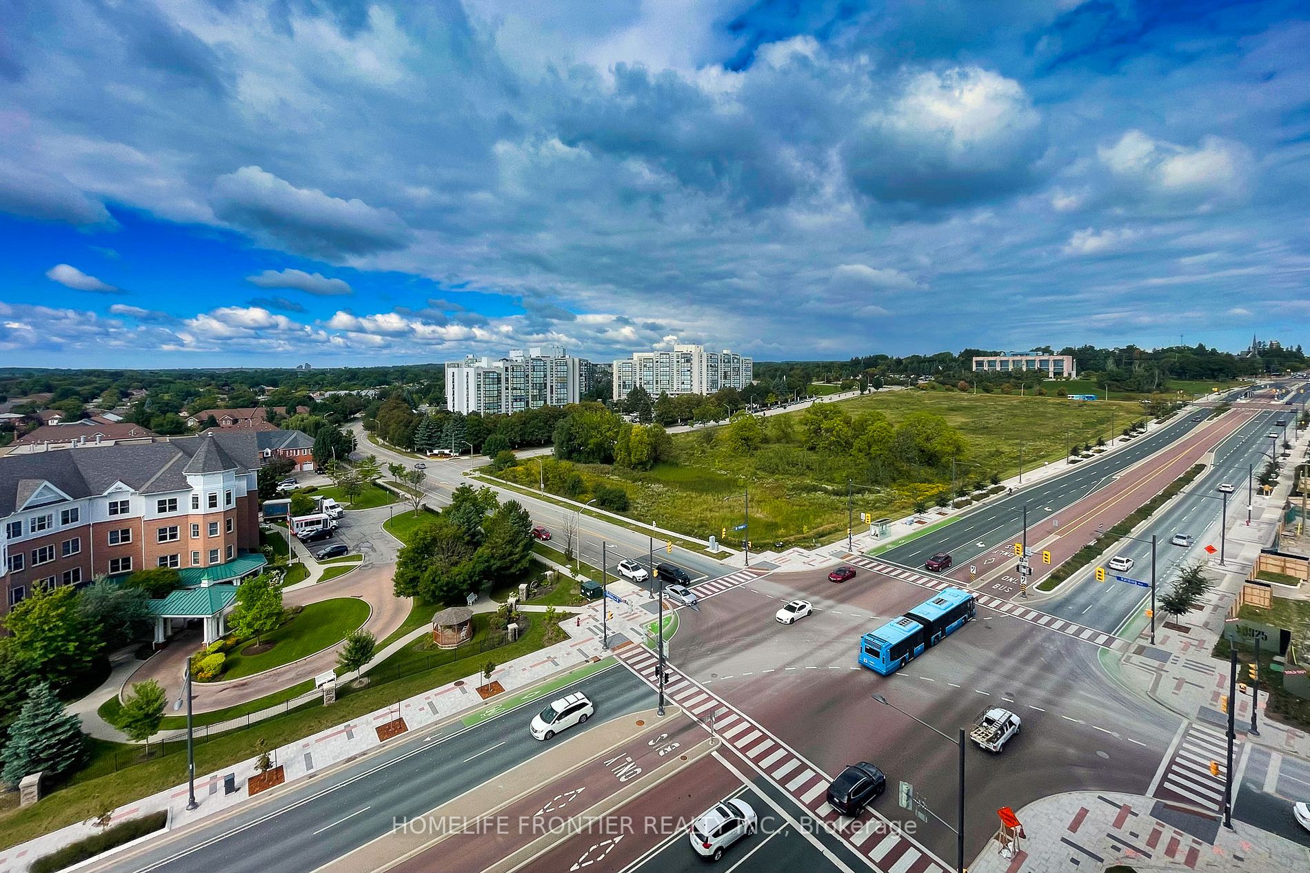 18 Harding Blvd, #1026