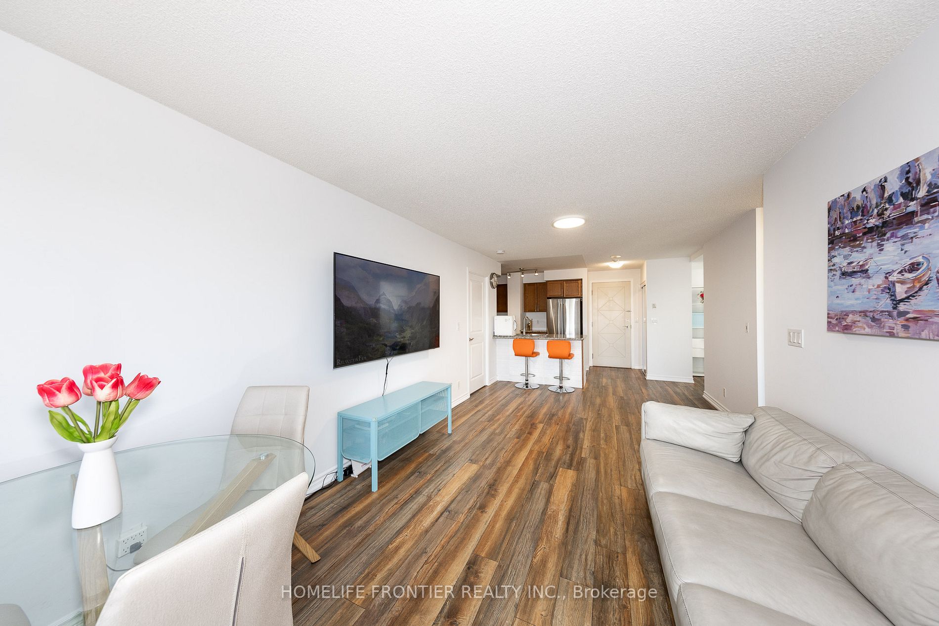 18 Harding Blvd, #1026