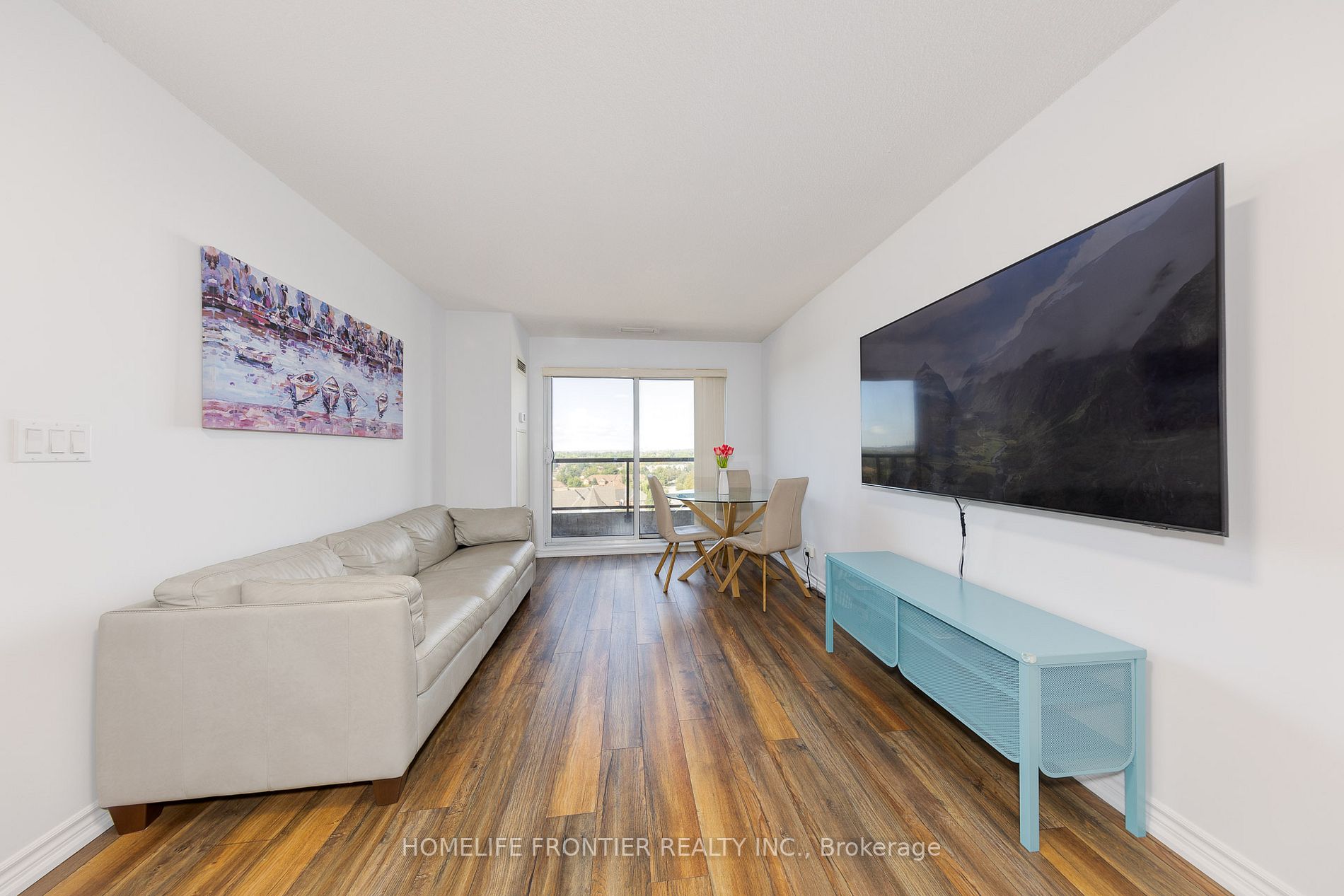 18 Harding Blvd, #1026