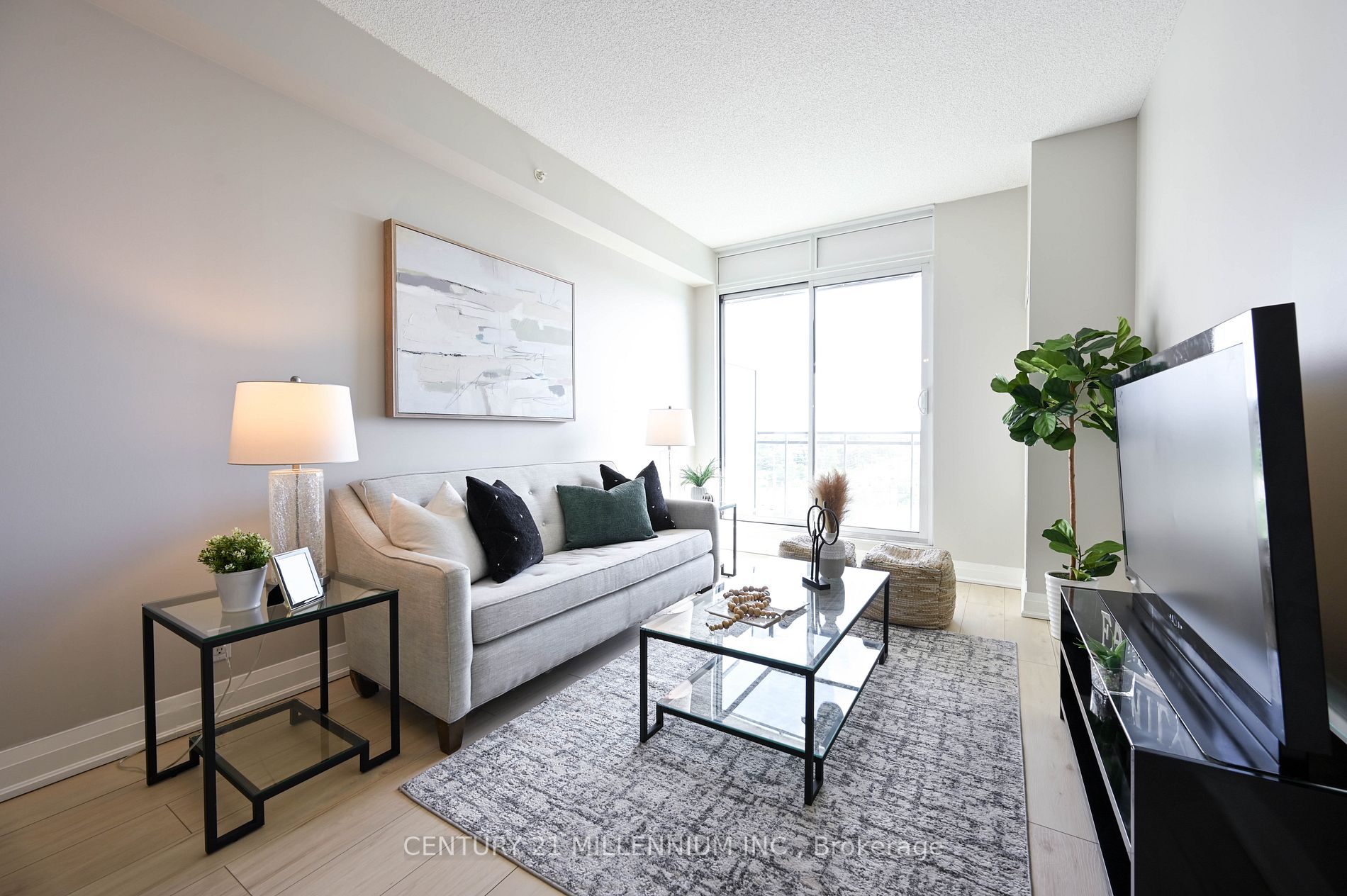 12 Woodstream Boulevard, #710
