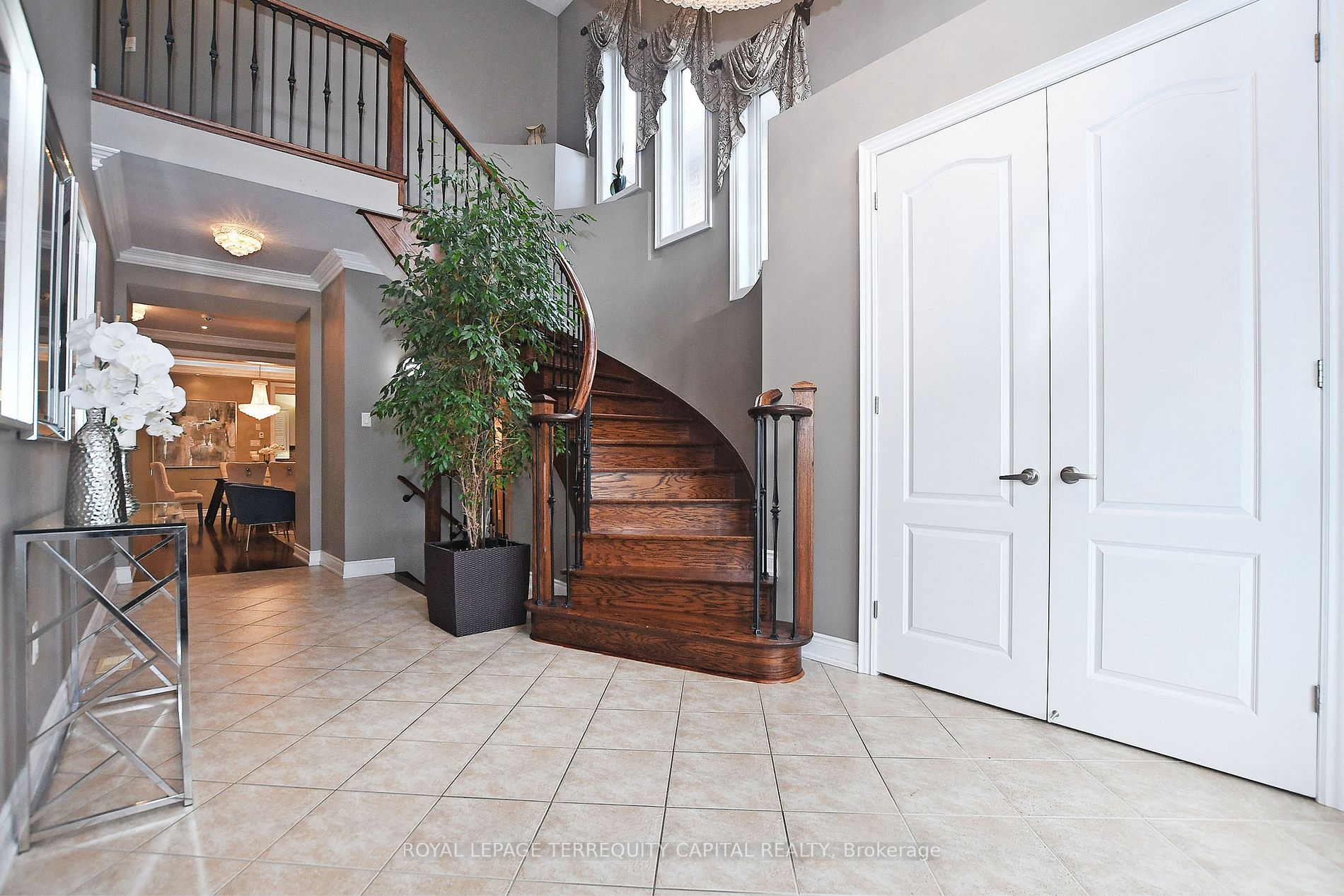 120 Lindbergh Dr