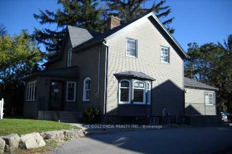 8985 Woodbine Ave