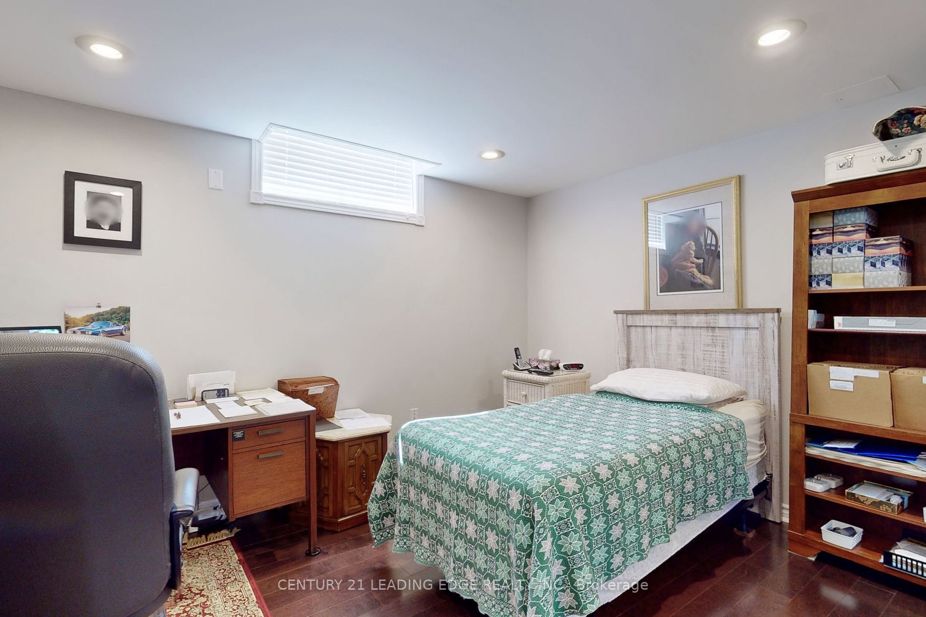 27 Cottontail Ave