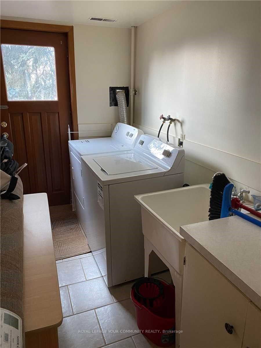 30 Forest Circle Court