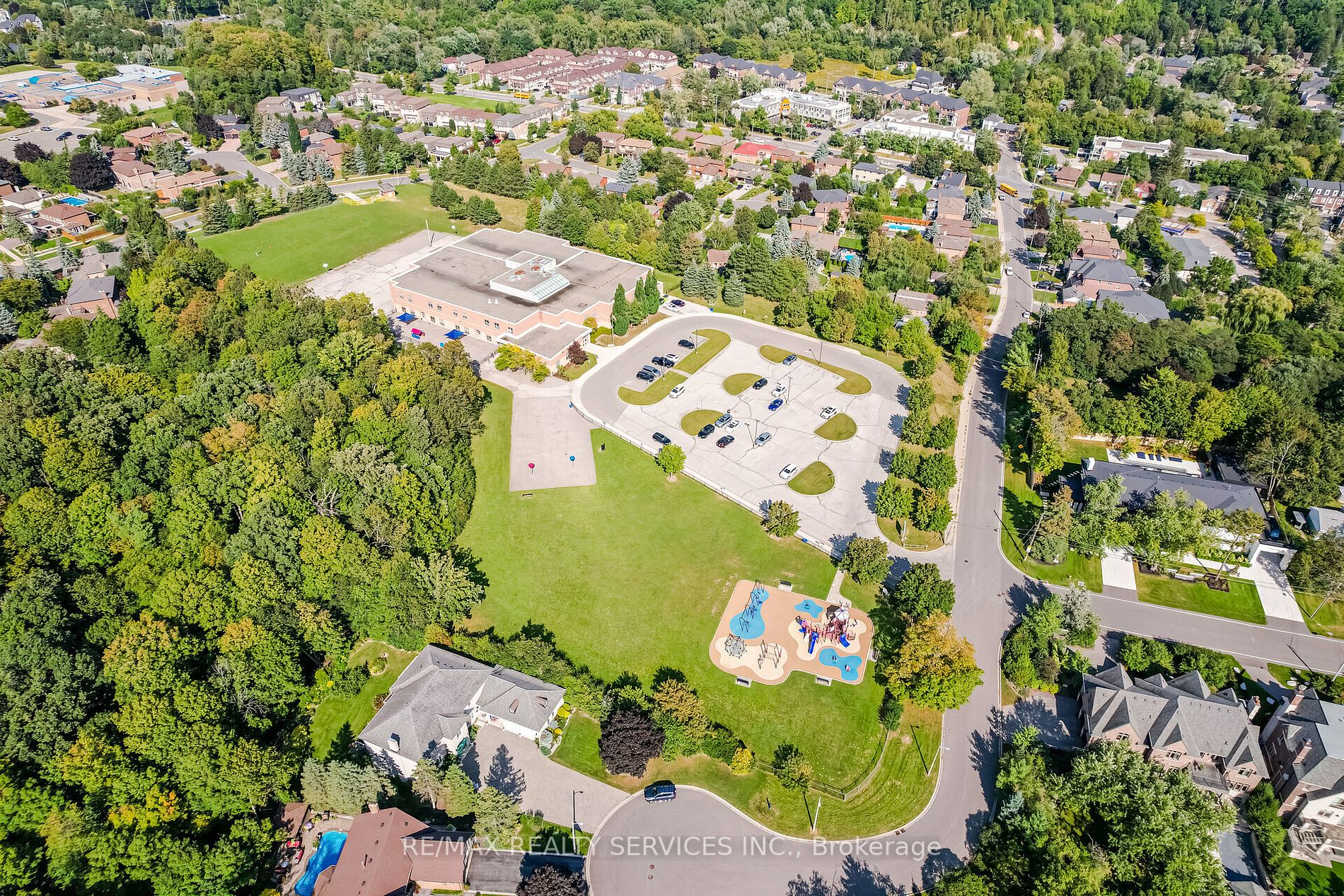 139 Firglen Rdge