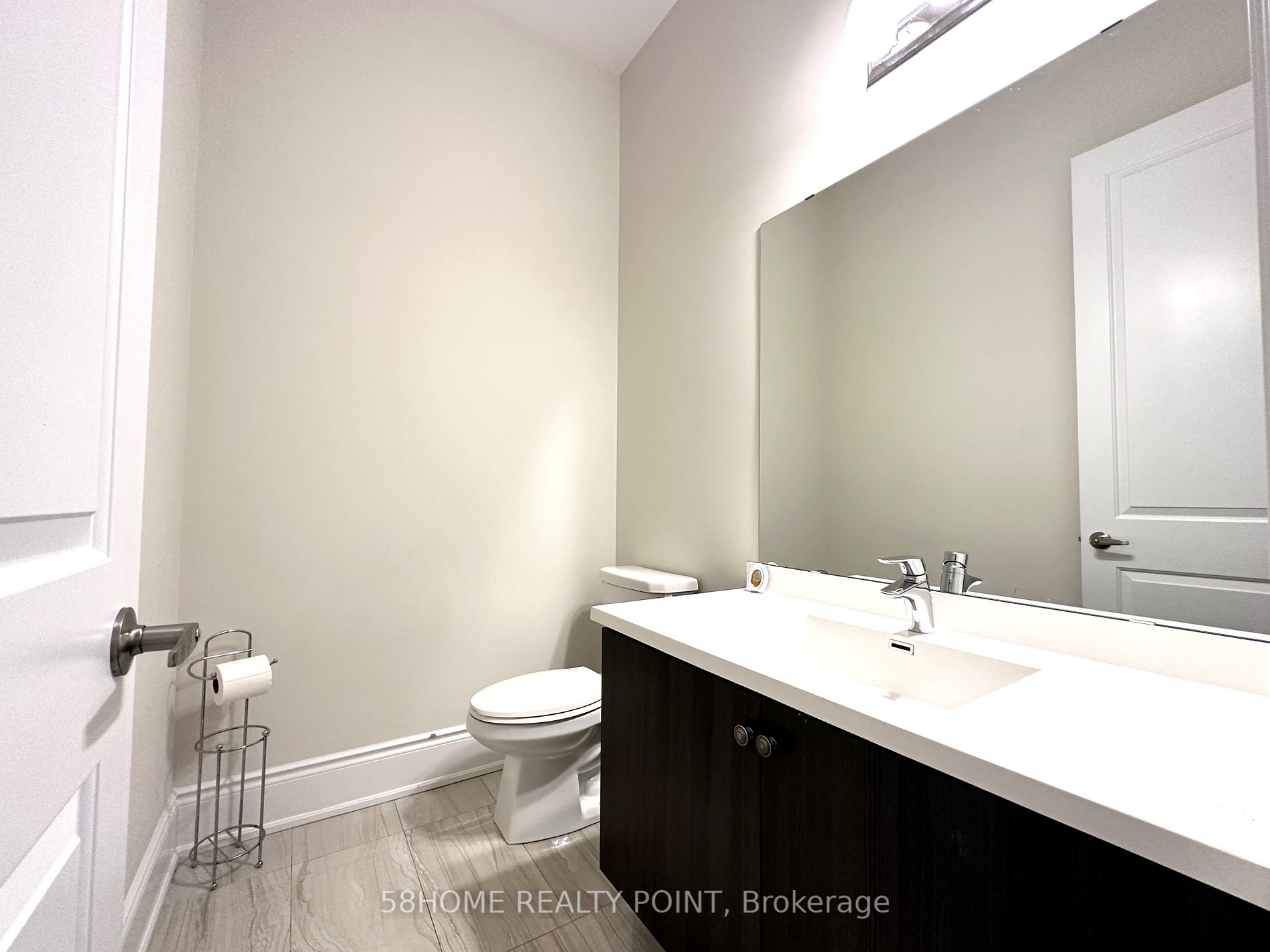 237 Conklin Cres