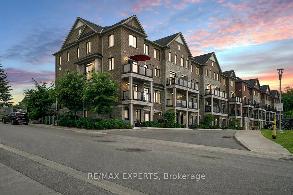 198 Pine Grove Rd, #14