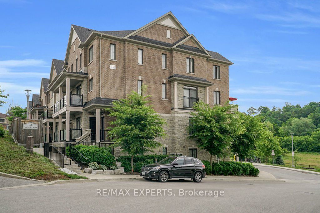 198 Pine Grove Road, #14