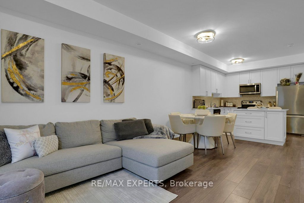 198 Pine Grove Road, #14