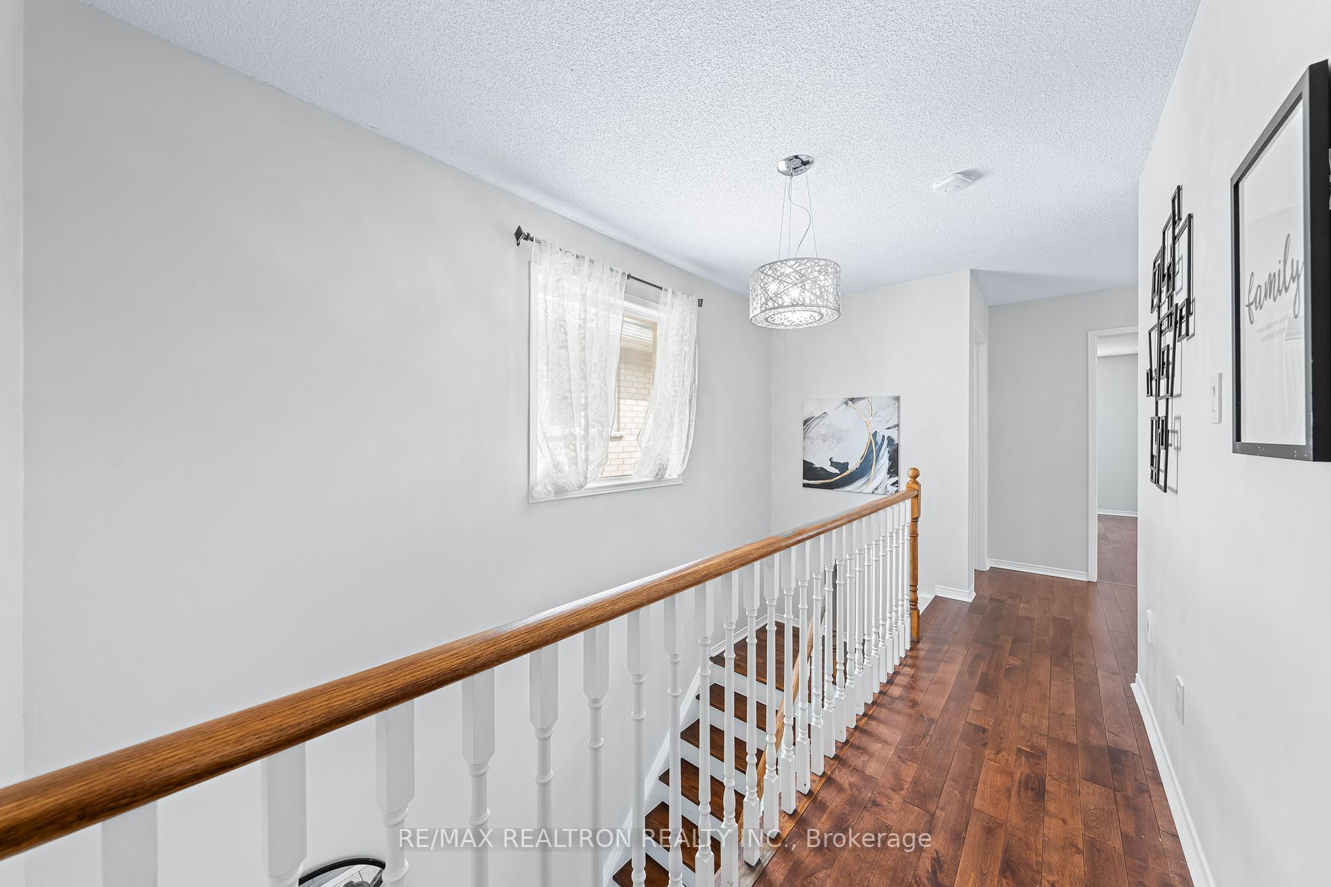 55 English Oak Dr