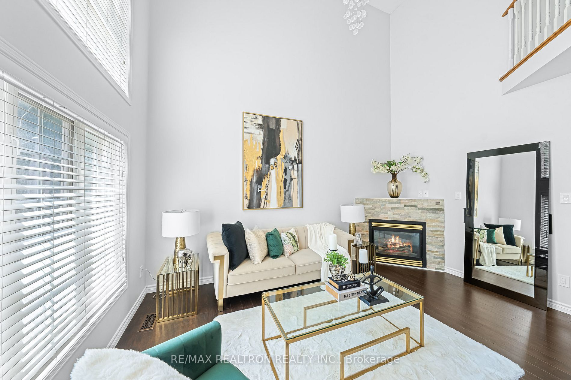 55 English Oak Dr