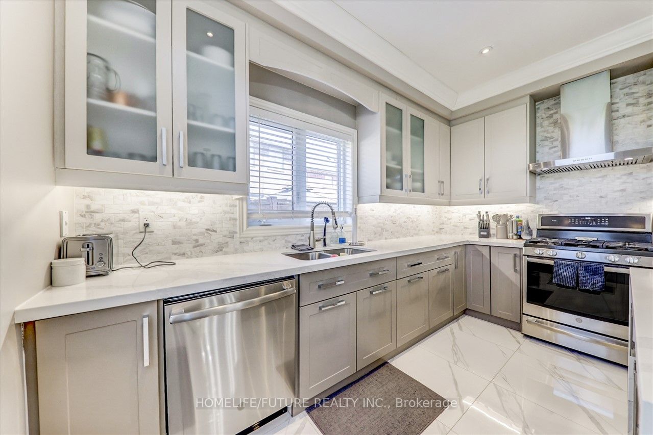 1258 Atkins Dr