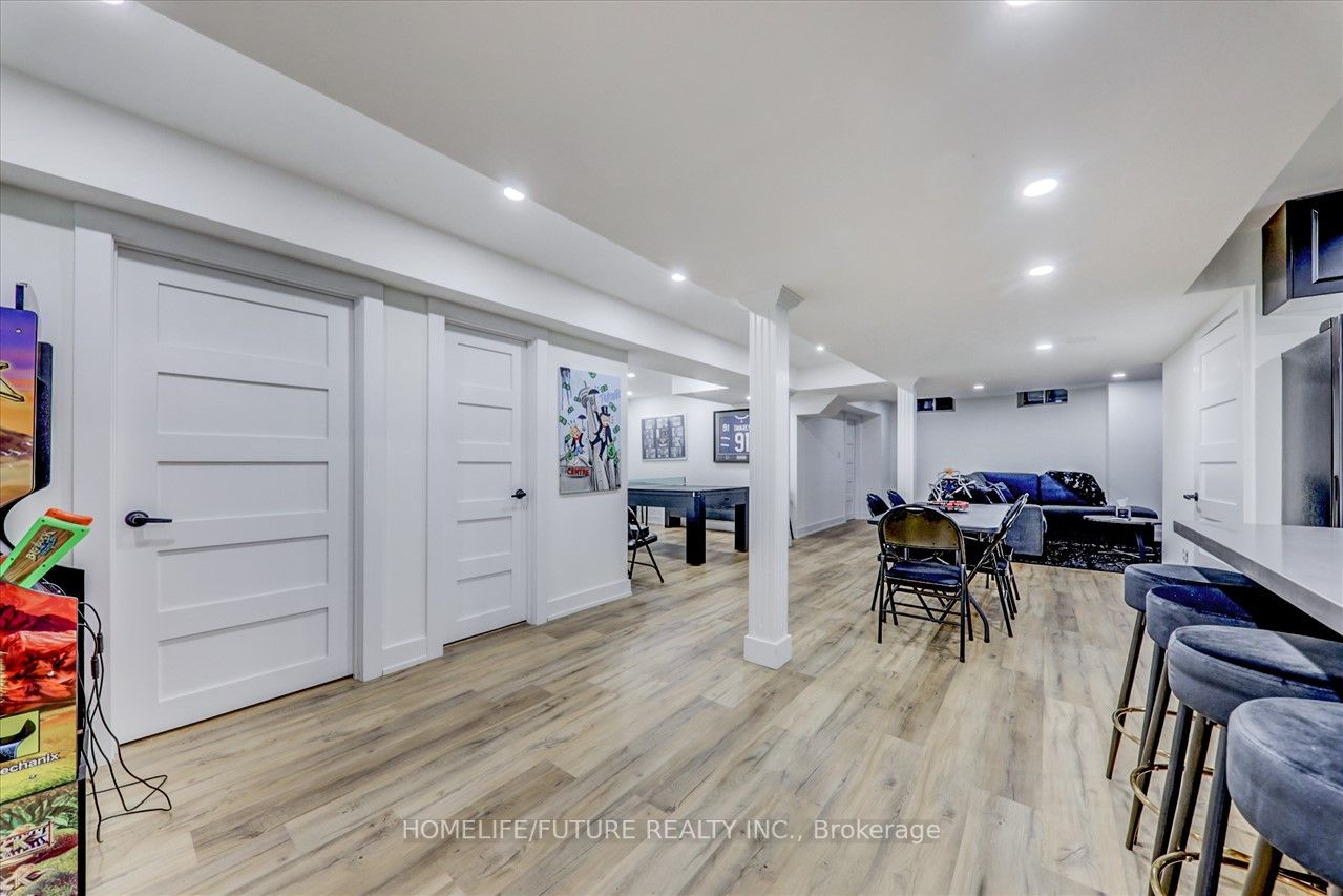 1258 Atkins Dr
